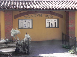 Palatium Aqua a Palazzo Canavese (34599 bytes)